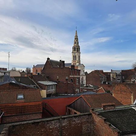 Magnifique T3 Avec Balcon Au Pied Du Metro Colbert Apartamento Tourcoing Exterior foto